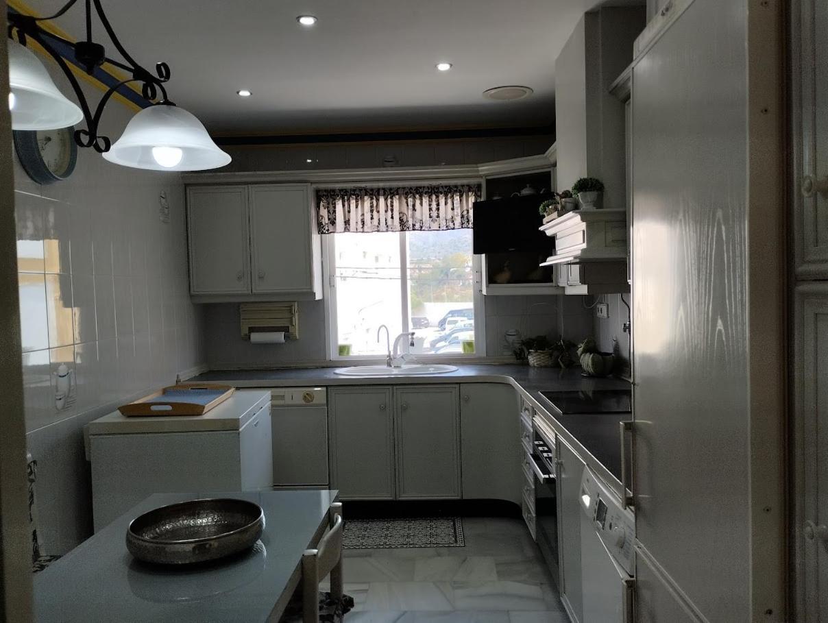 Casa Con Terraza Privada Villa Nerja Bagian luar foto