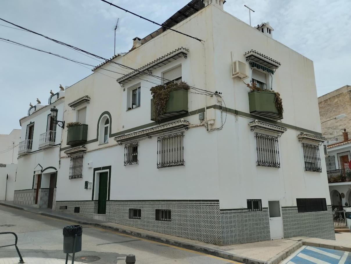 Casa Con Terraza Privada Villa Nerja Bagian luar foto