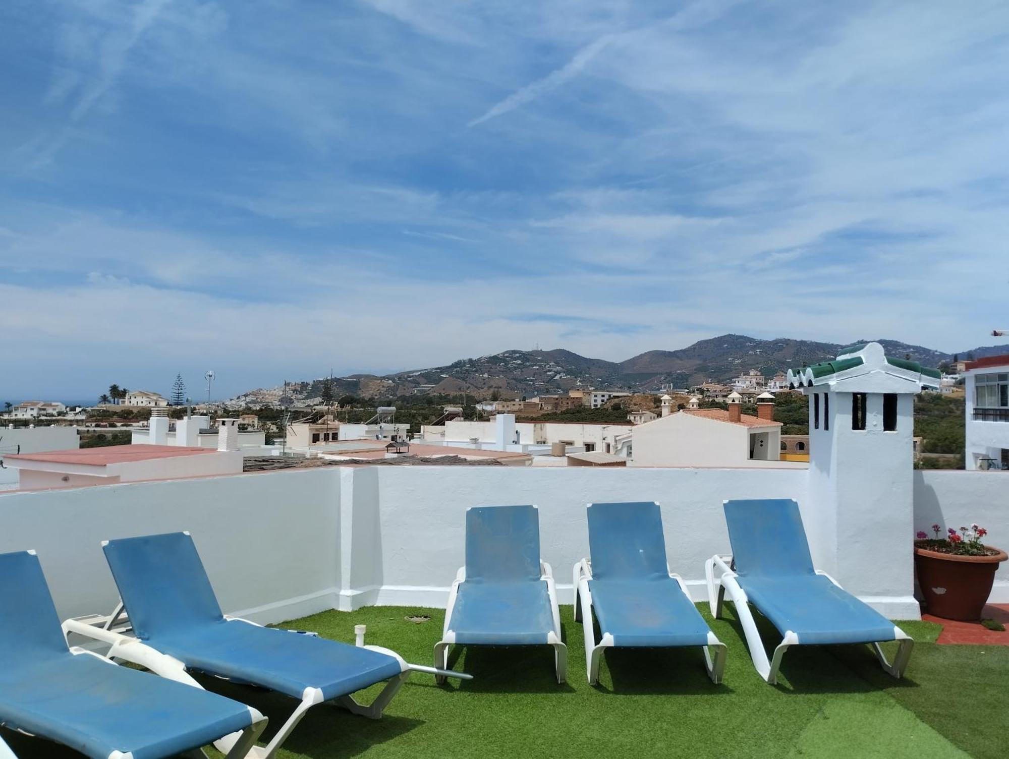 Casa Con Terraza Privada Villa Nerja Bagian luar foto
