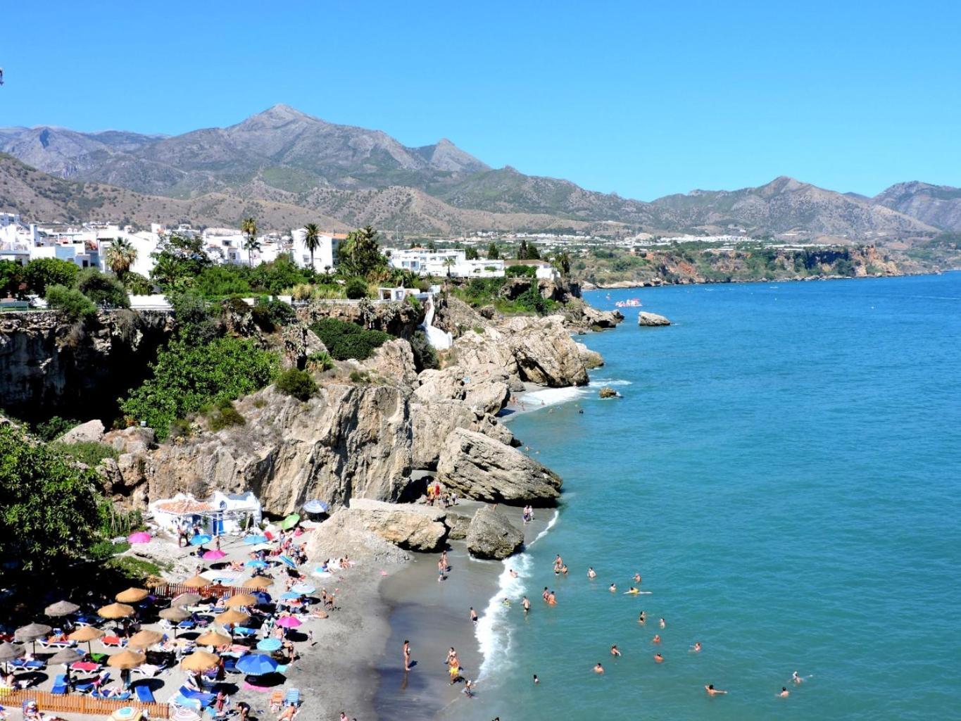 Casa Con Terraza Privada Villa Nerja Bagian luar foto