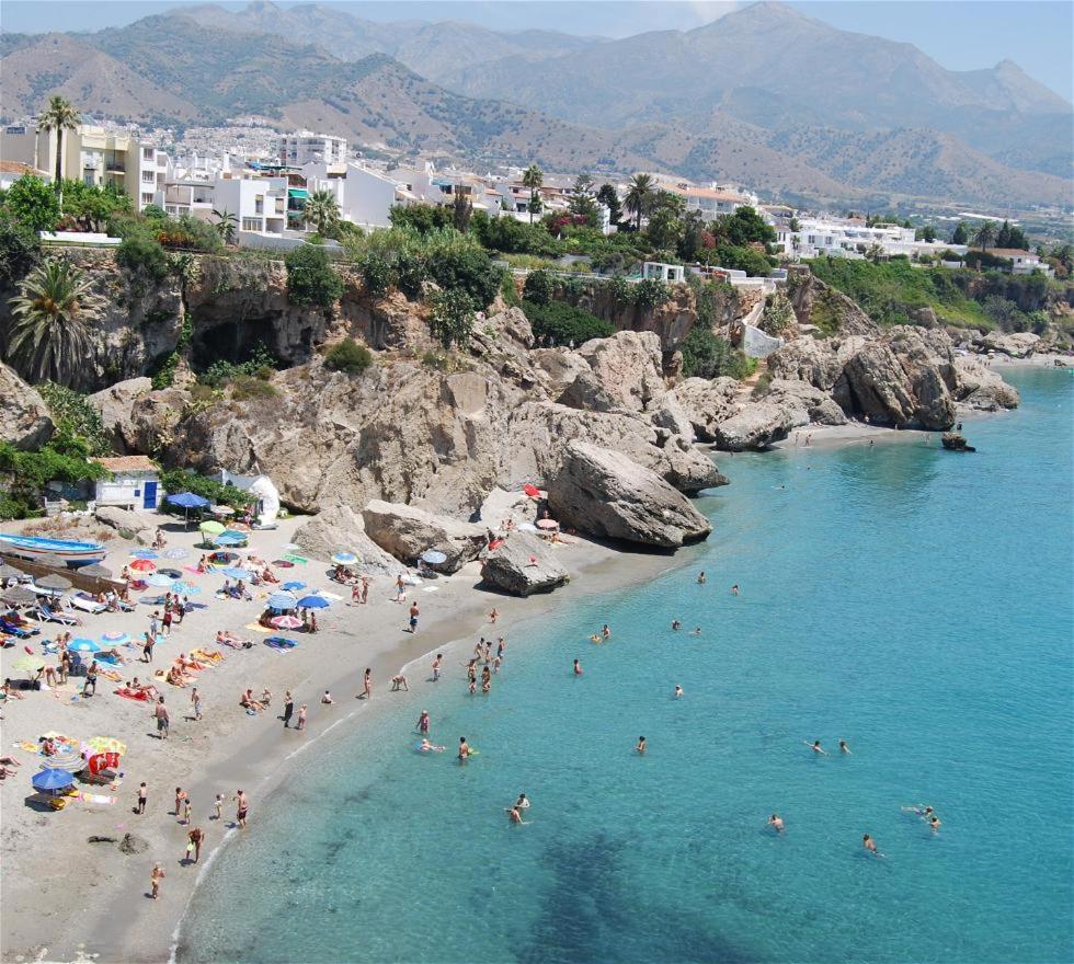 Casa Con Terraza Privada Villa Nerja Bagian luar foto